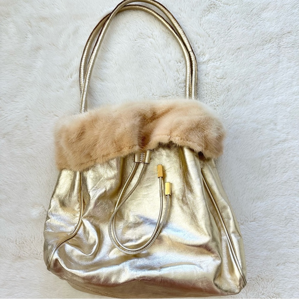 VICINI women shoulder bag with natural fur mink Retail 2300$